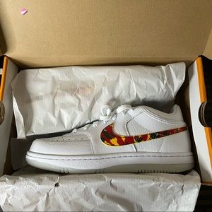 Nike Sky Force 3/4 Red Camo